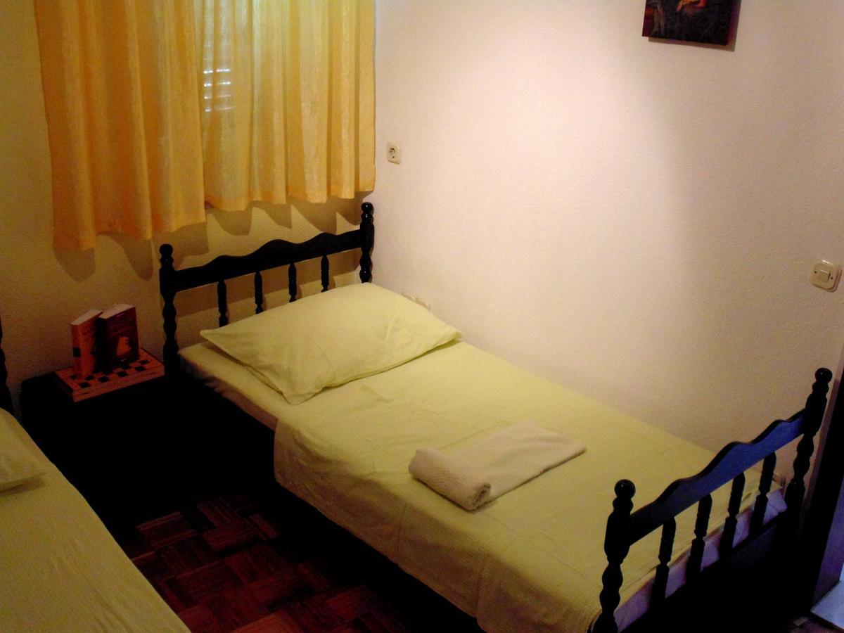 Guest House Petricevic Spalato Esterno foto