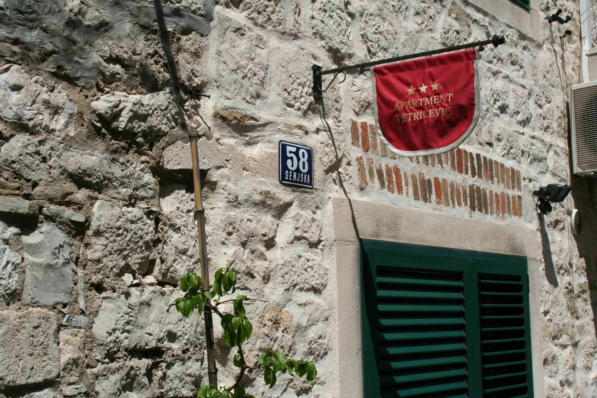 Guest House Petricevic Spalato Esterno foto